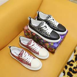 Picture of Louis Vuitton Shoes _SKULVsz38-45hnh121515052